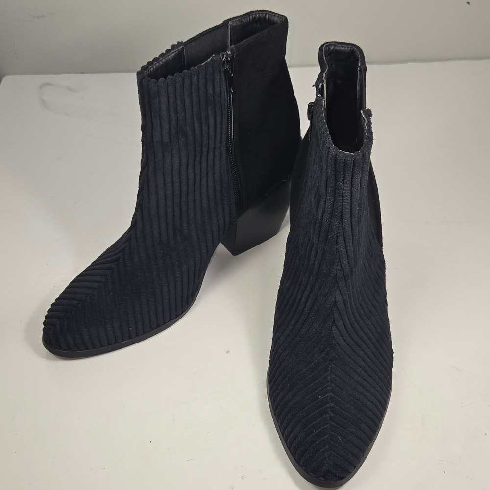 Yoki Womens‎ Black Corduroy Faux Suede Pointed Toe Block Heel Ankle Boots Size 8